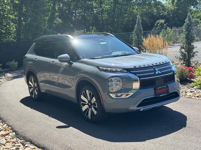 2025 Mitsubishi Outlander SEL