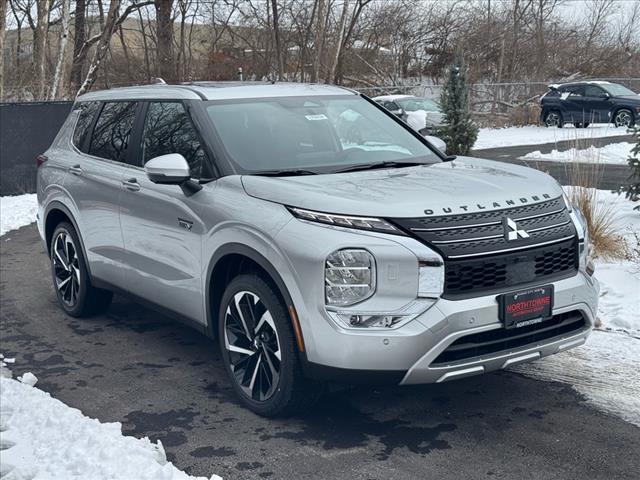 2025 Mitsubishi Outlander PHEV SE