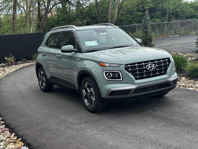 2025 Hyundai VENUE Limited