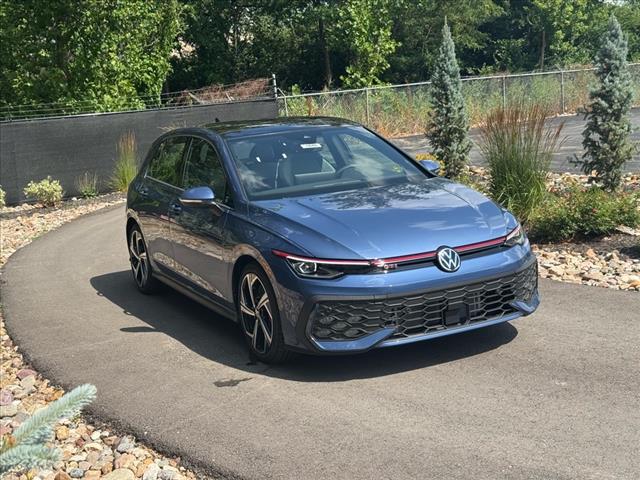 2025 Volkswagen Golf GTI SE