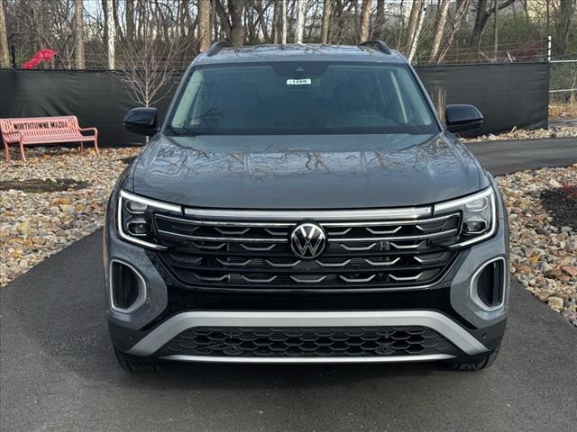 2025 Volkswagen Atlas Peak Edition 4Motion