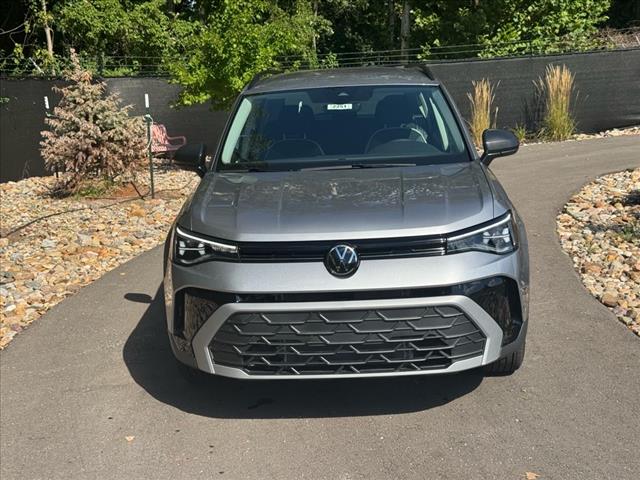 2025 Volkswagen Taos S