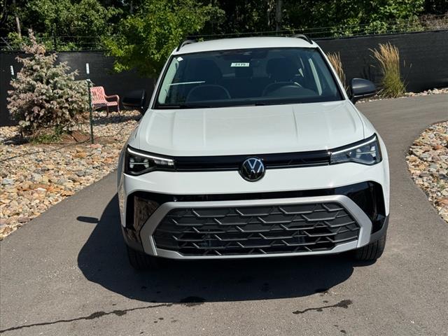 2025 Volkswagen Taos S 4Motion