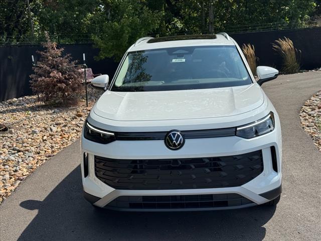 2025 Volkswagen Tiguan SE 4Motion