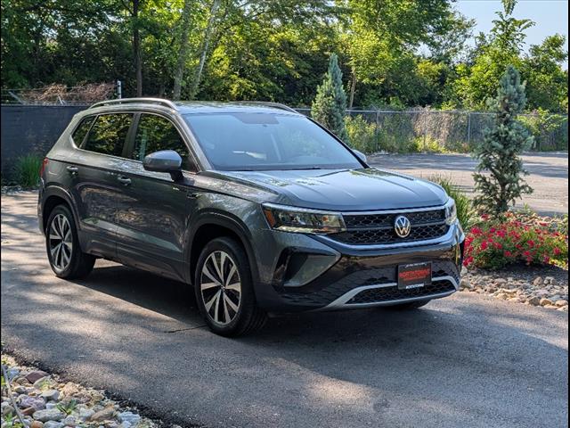 2022 Volkswagen Taos SE 4Motion