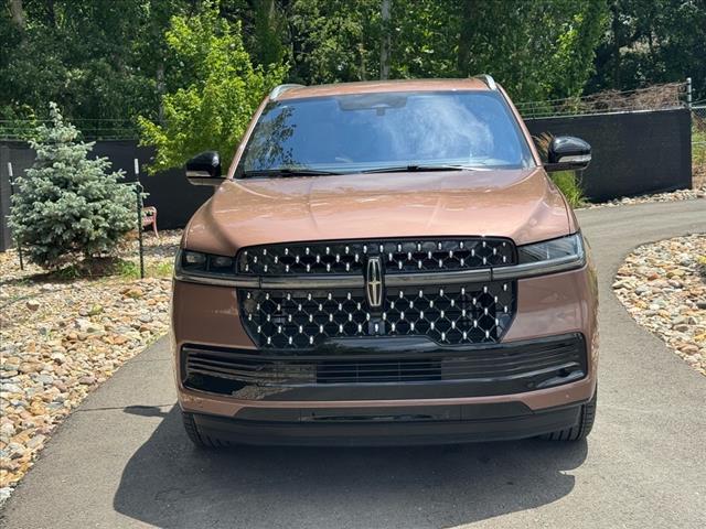 2025 Lincoln Navigator L Black Label