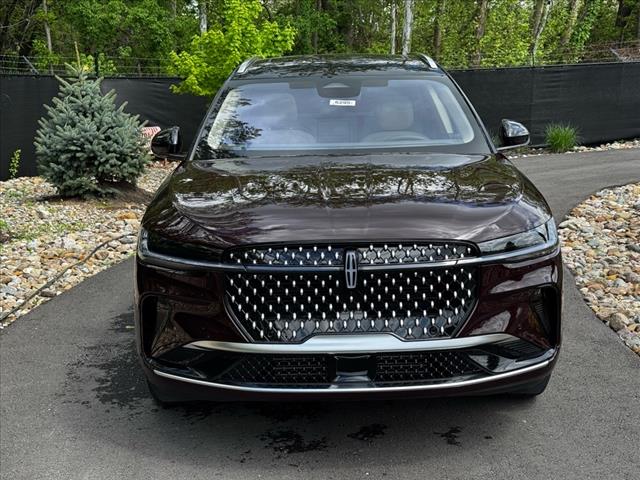 2025 Lincoln Nautilus Reserve