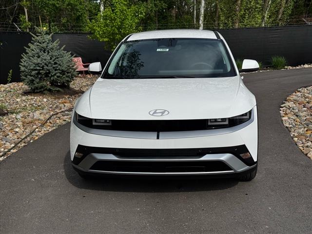 2025 Hyundai IONIQ 5 SE