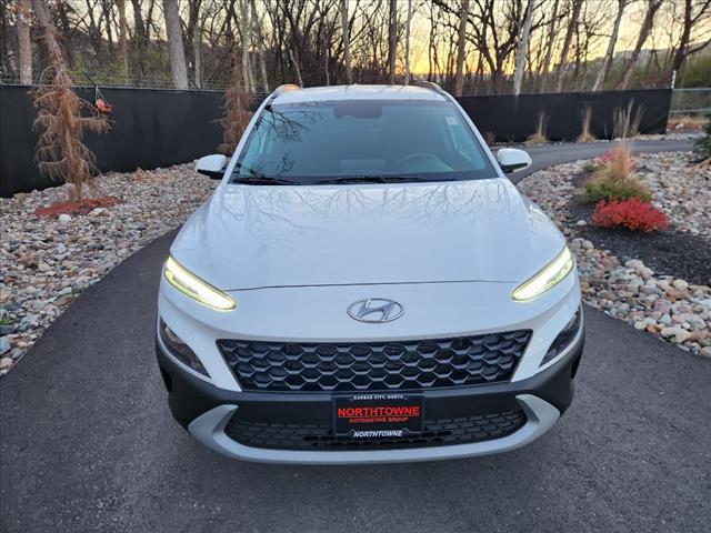 2022 Hyundai KONA SEL