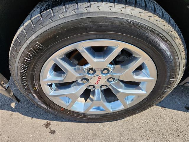 2017 GMC Yukon XL SLT