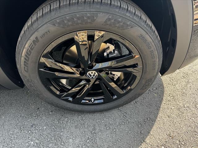 2025 Volkswagen Atlas Cross Sport SEL R-Line Black 4Motion