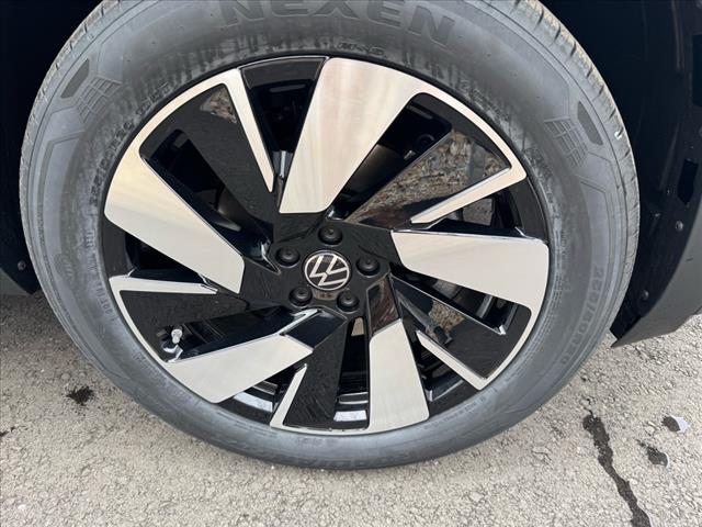 2025 Volkswagen Atlas Cross Sport SEL 4Motion
