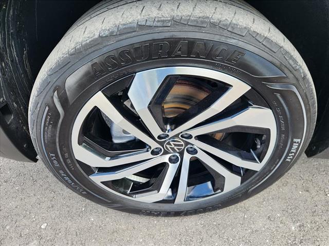 2022 Volkswagen Atlas Cross Sport V6 SEL 4Motion