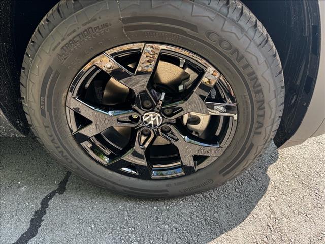 2025 Volkswagen Atlas Peak Edition 4Motion