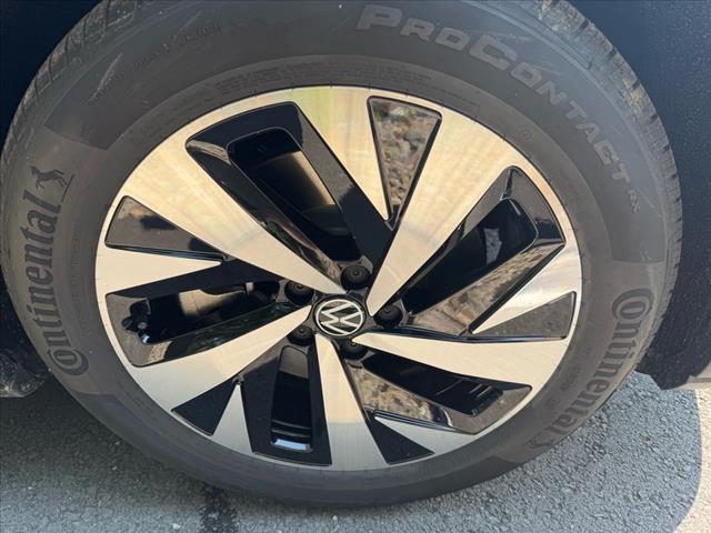 2025 Volkswagen ID.4 Pro