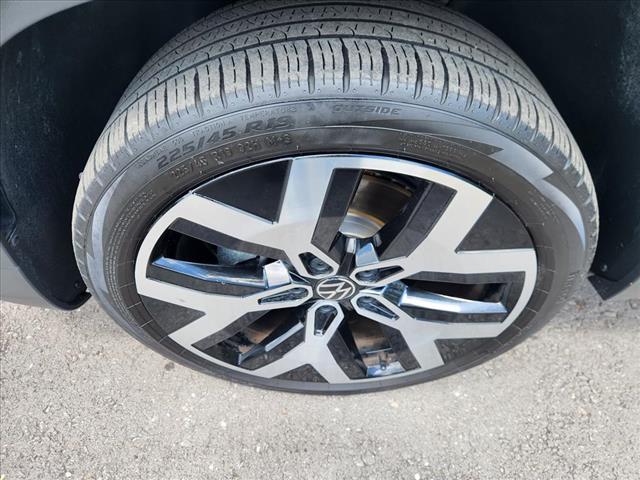 2022 Volkswagen Taos SEL 4Motion