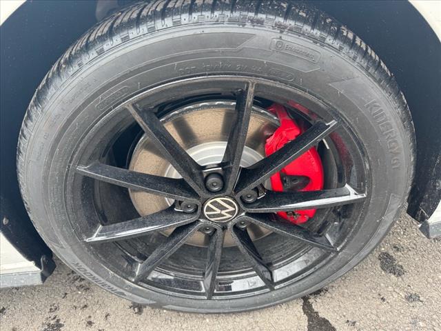 2025 Volkswagen Jetta GLI Autobahn