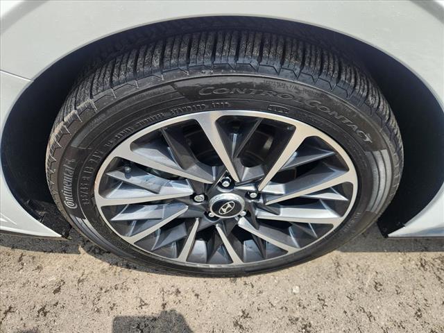 2020 Hyundai SONATA Limited