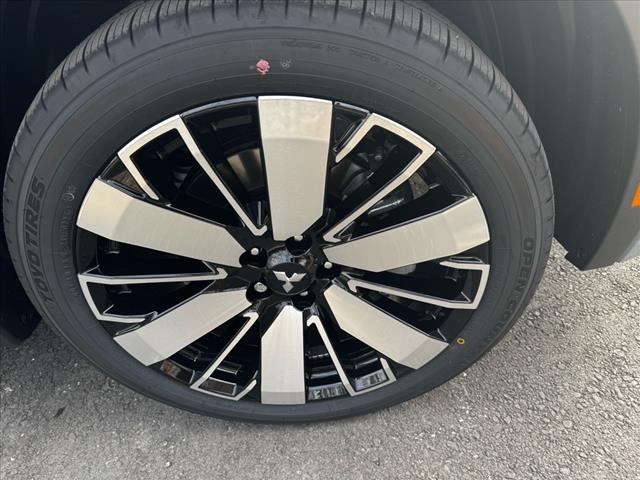 2025 Mitsubishi Outlander SEL