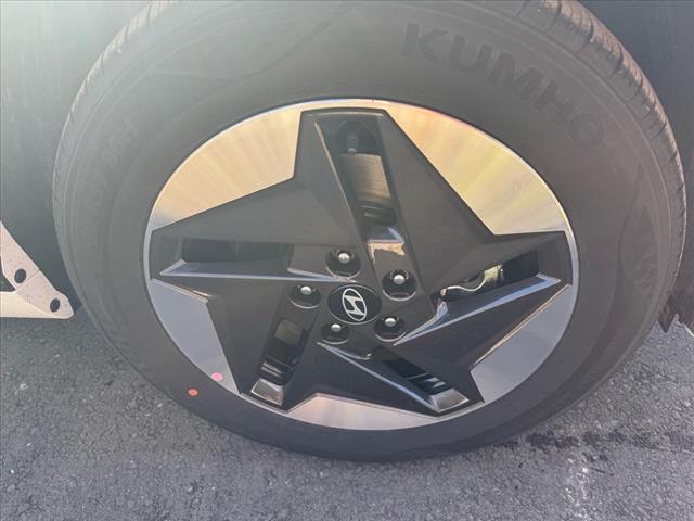 2025 Hyundai KONA Electric SEL