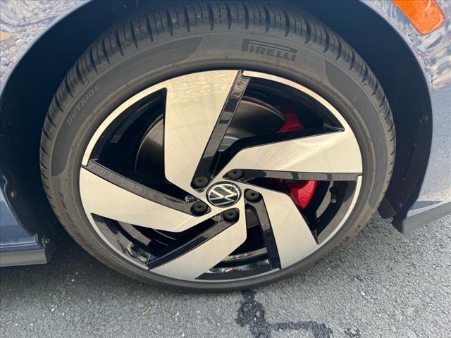 2025 Volkswagen Golf GTI S