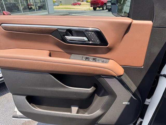 2025 Chevrolet Suburban High Country