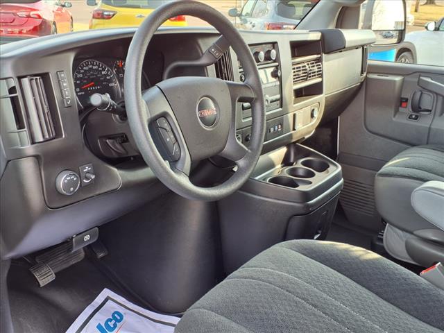 2023 GMC Savana 2500