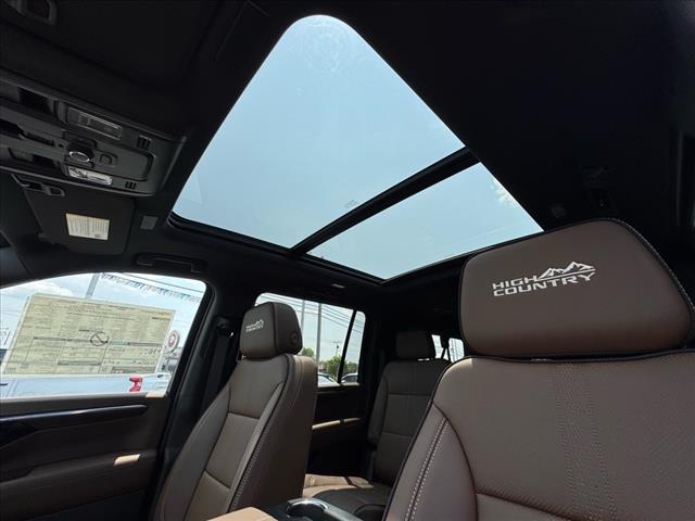 2025 Chevrolet Suburban High Country