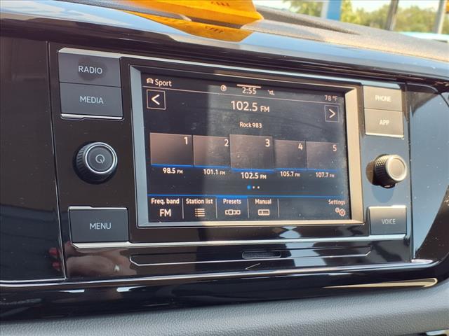 2022 Volkswagen Taos S 4Motion