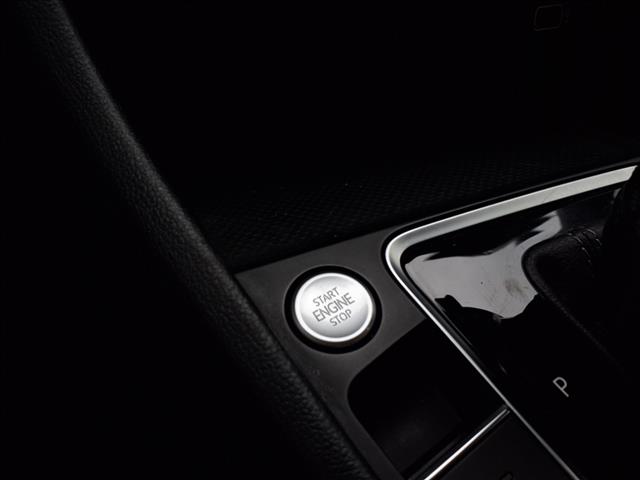 2019 Volkswagen Jetta R-Line