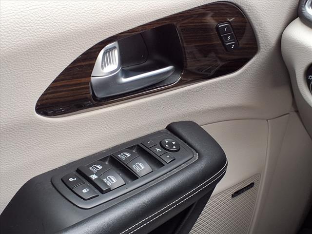 2021 Chrysler Pacifica Hybrid Limited