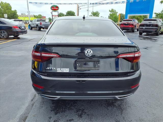 2019 Volkswagen Jetta R-Line