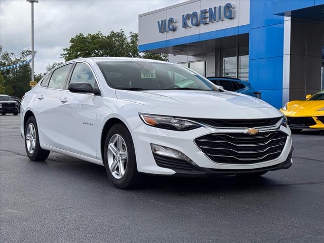 2024 Chevrolet Malibu LT