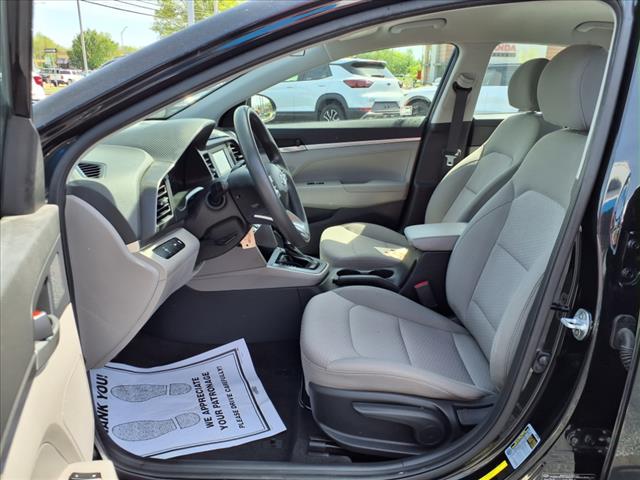 2020 Hyundai ELANTRA SE