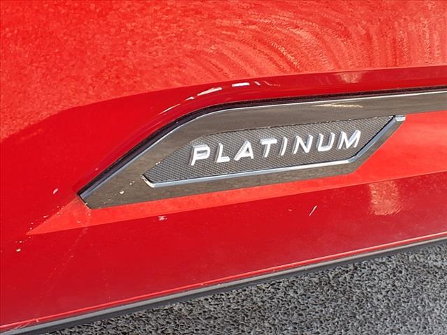 2024 Toyota Tundra Platinum HV