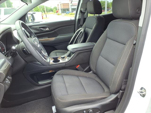2022 GMC Acadia SLE