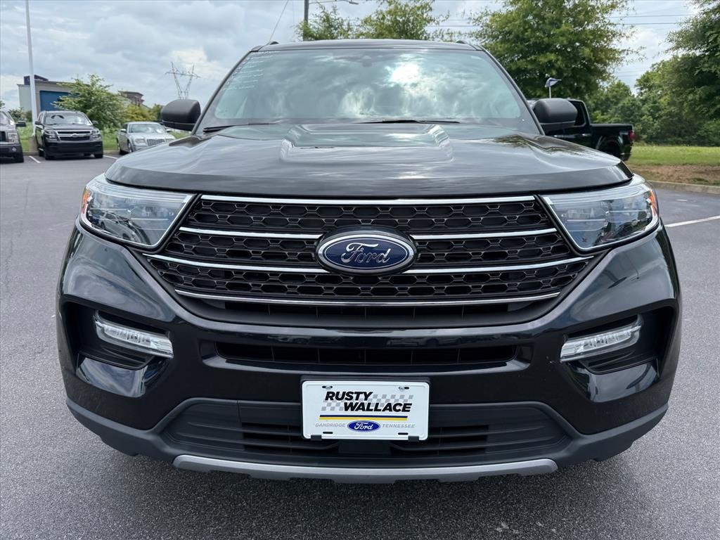 Used 2021 Black Ford XLT image 3
