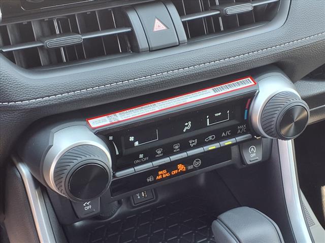 2025 Toyota RAV4 LE AWD