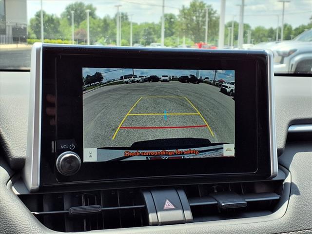2025 Toyota RAV4 LE AWD