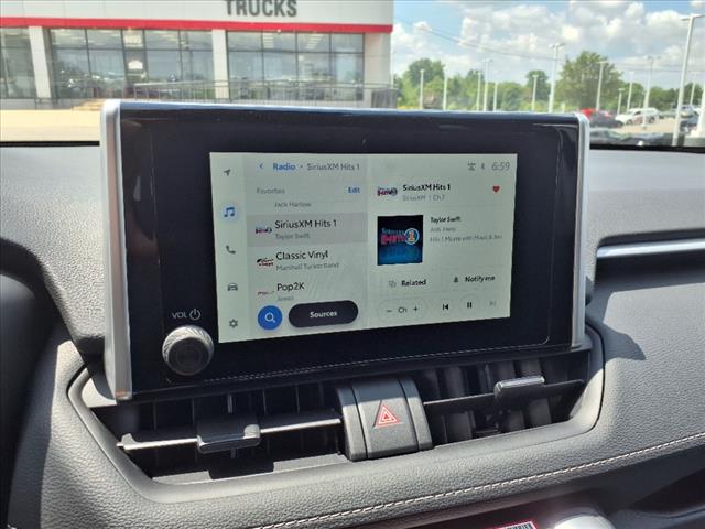 2025 Toyota RAV4 LE AWD