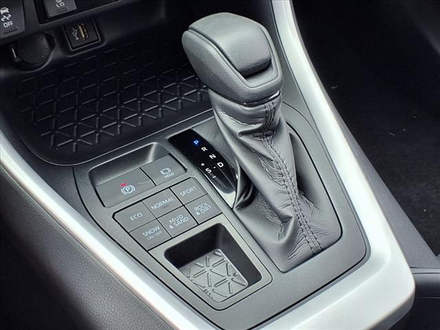 2025 Toyota RAV4 XLE AWD