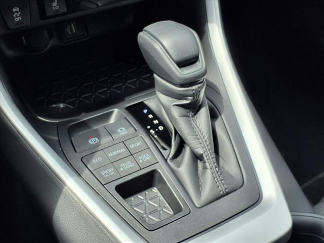 2025 Toyota RAV4 XLE AWD
