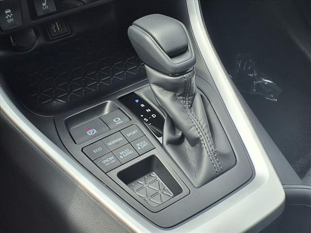 2025 Toyota RAV4 XLE AWD