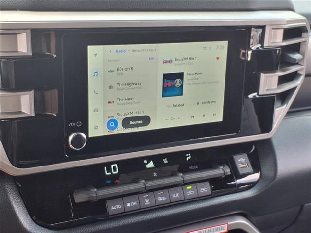 2025 Toyota Tundra SR5 CrewMax 5.5 Bed