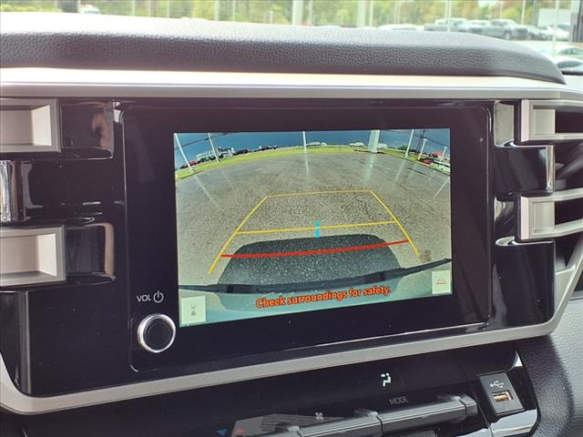 2025 Toyota Tundra SR5 CrewMax 5.5 Bed