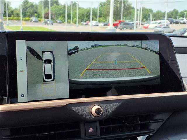 2025 Toyota Crown Platinum AWD