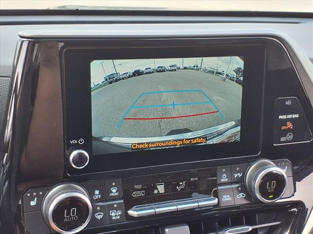 2025 Toyota Highlander XLE AWD