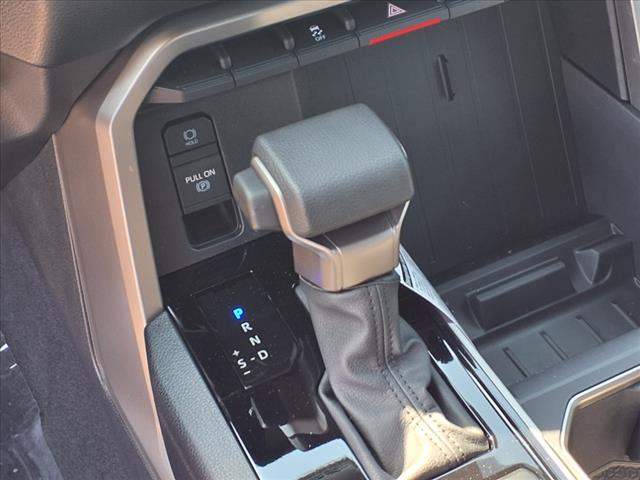 2025 Toyota Tundra SR5 CrewMax 5.5 Bed