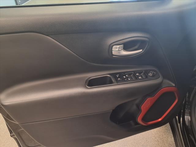 2023 Jeep Renegade (RED) Edition