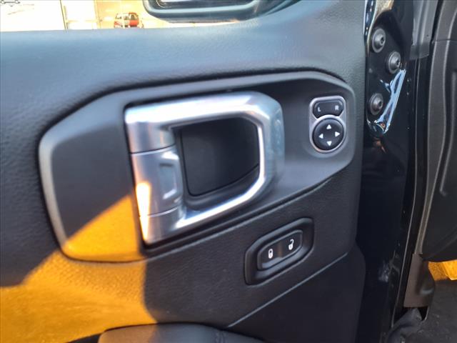2021 Jeep Wrangler Unlimited Unlimited Sahara Altitude